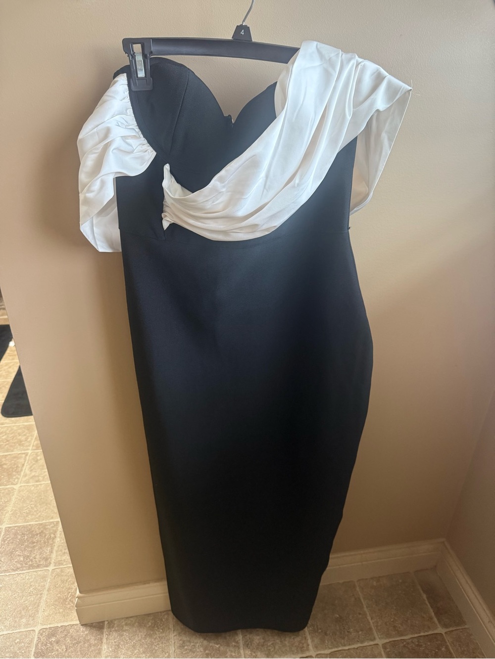 Fashion Nova Black One-Shoulder Midi Dress with White Draped Detail